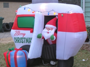 Say good-bye to Santa as he loads up his RV to go on vacation. (Pictures by Marylin Warner)